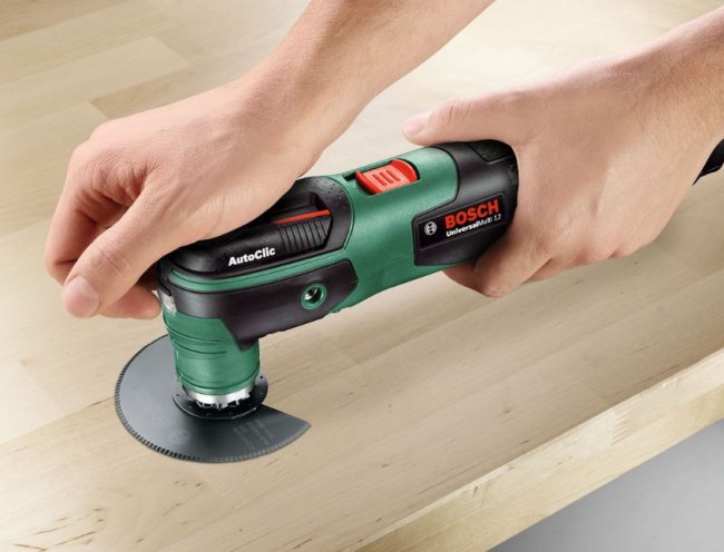 BOSCH UniversalMulti 12      